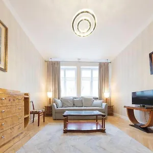 Super Luxury And Cozy- Golden Apartments- City Center Apartament